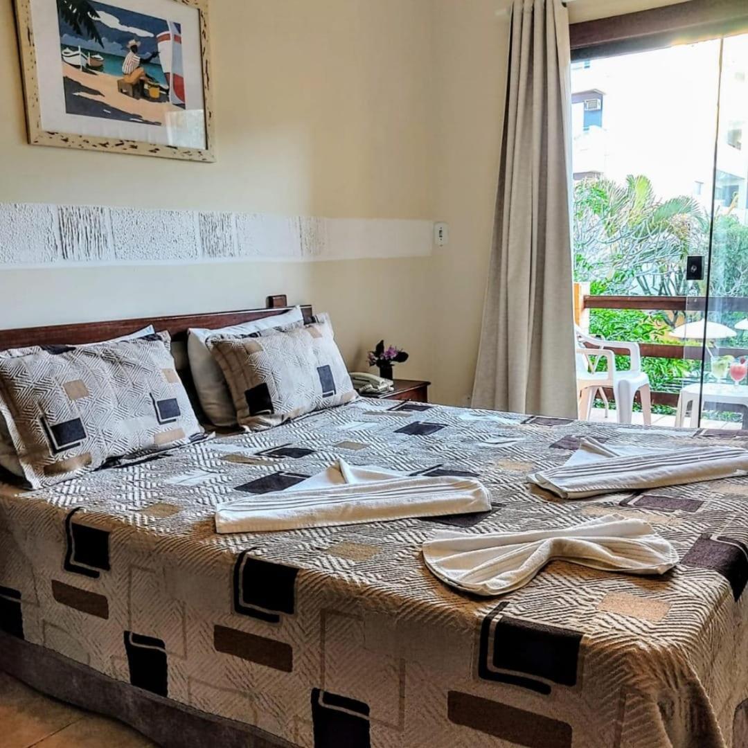 Hotel La Brise Cabo Frio Esterno foto