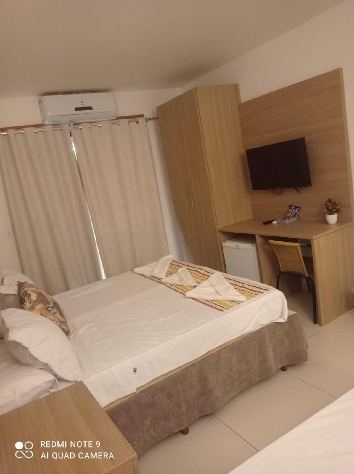 Hotel La Brise Cabo Frio Esterno foto