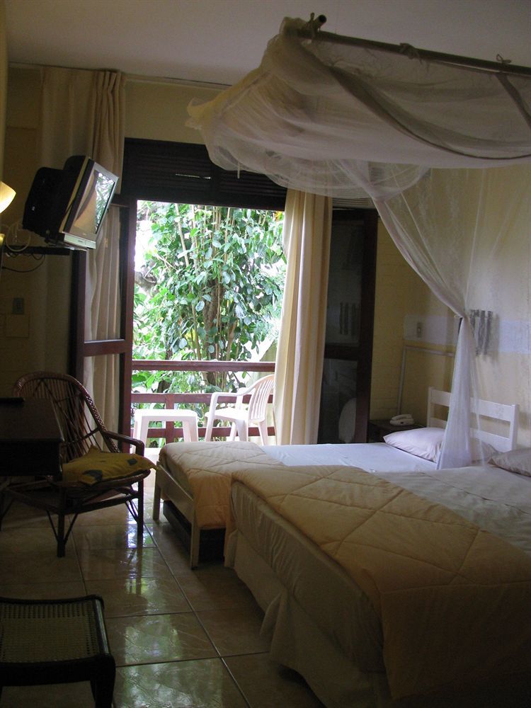 Hotel La Brise Cabo Frio Esterno foto